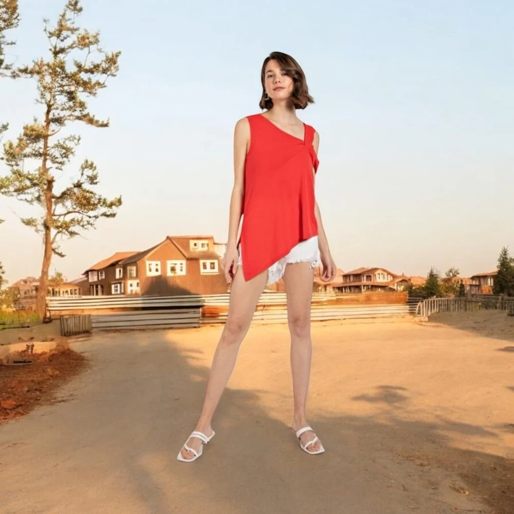 EDGE THEORY ASYMMETRICAL TWIST NECK TOP
Fiery Red - Picture 2 of 7